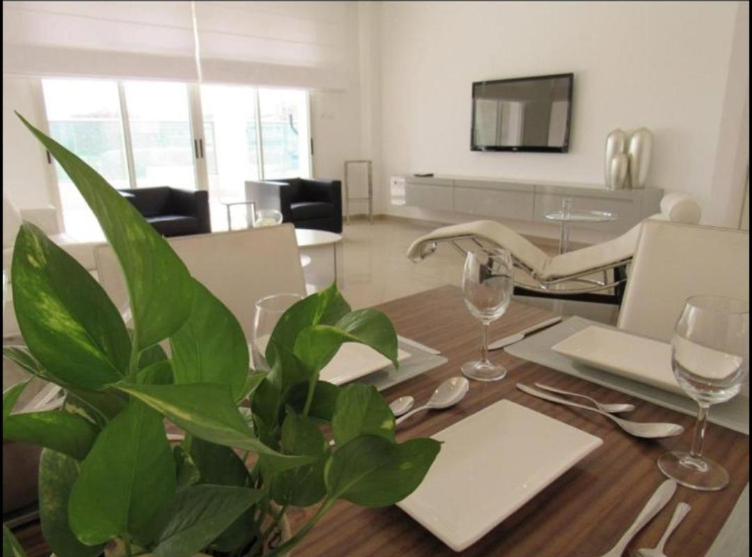 엘라트 Exclusive Top Luxury Penthouse Near The Sea With Privat Roof-Pool 아파트 외부 사진