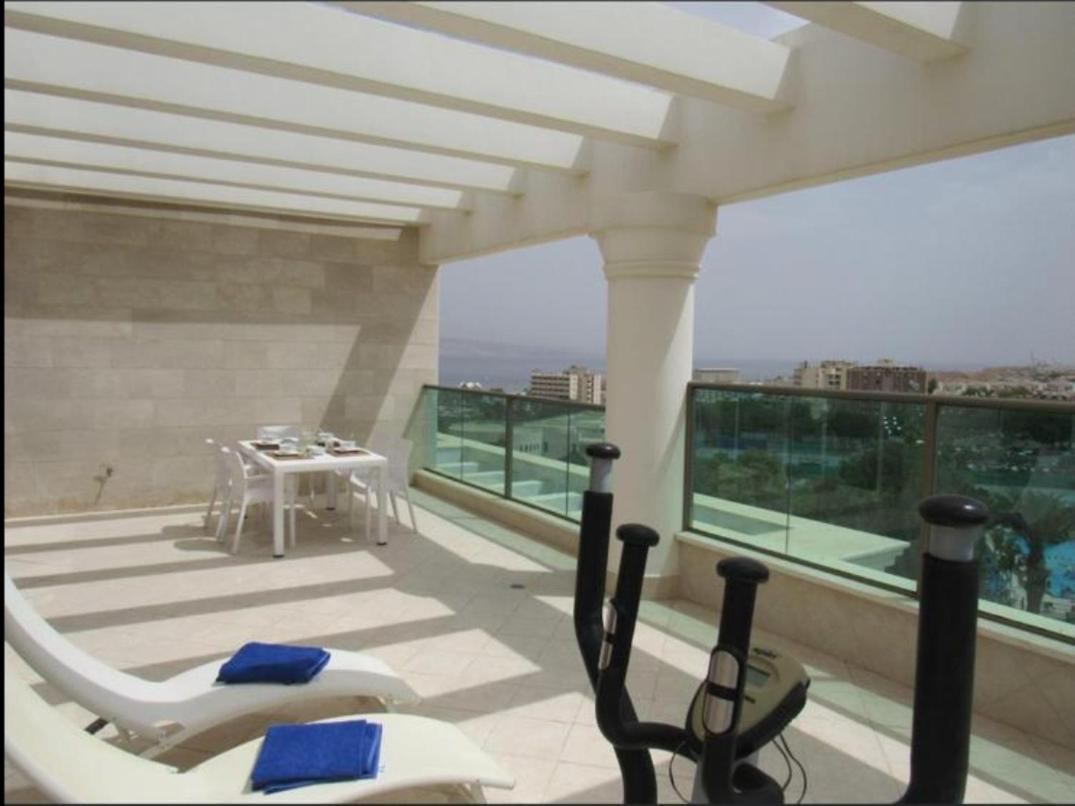 엘라트 Exclusive Top Luxury Penthouse Near The Sea With Privat Roof-Pool 아파트 외부 사진