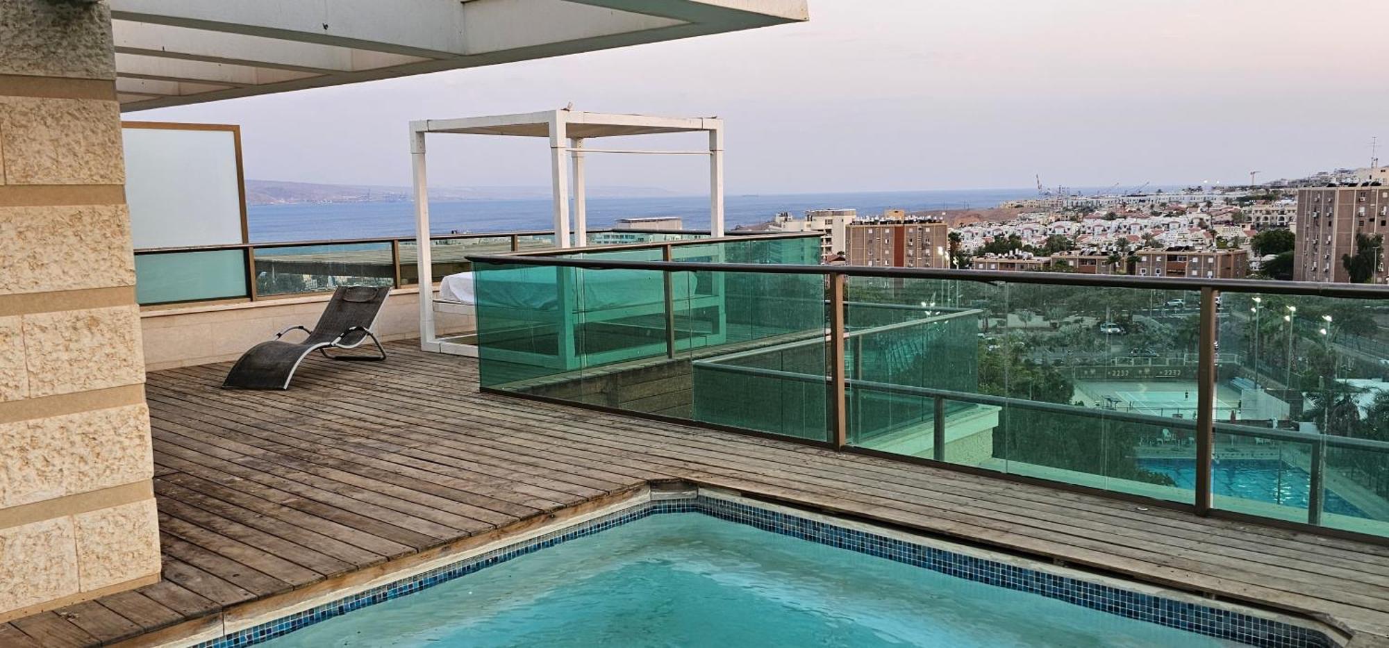 엘라트 Exclusive Top Luxury Penthouse Near The Sea With Privat Roof-Pool 아파트 외부 사진