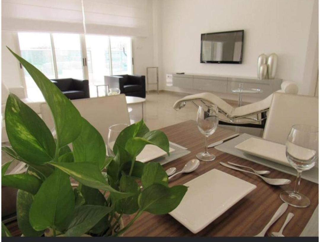 엘라트 Exclusive Top Luxury Penthouse Near The Sea With Privat Roof-Pool 아파트 외부 사진